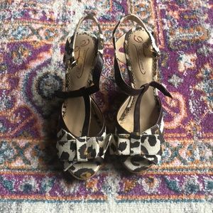 Worn Poetic Licence shoes sz 7.5